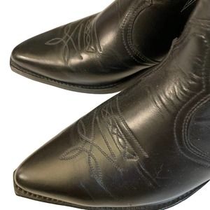 Vintage BOULET Mens 8 Western Ankle Boot Black Snip Toe Stretch Fit Pull-On